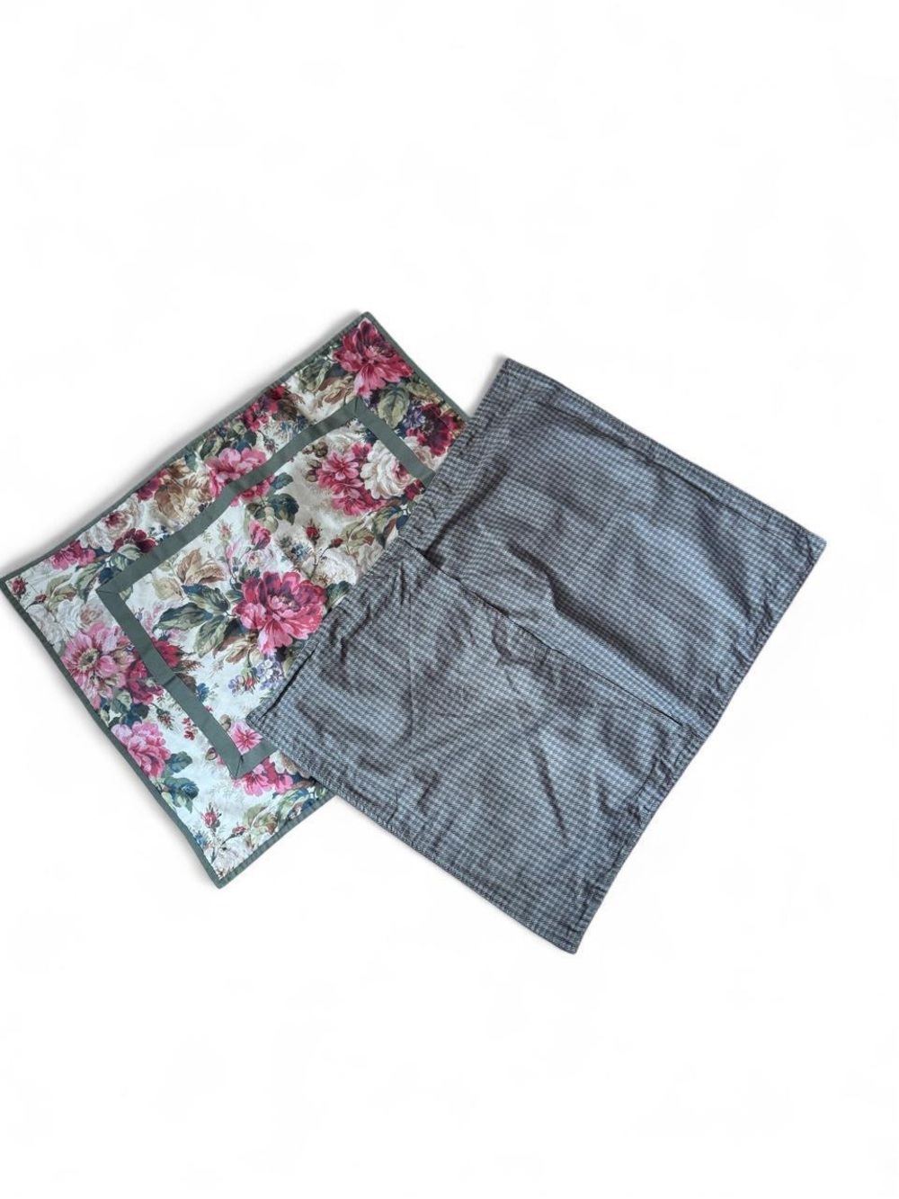 Chaps Floral Shams- set of 2